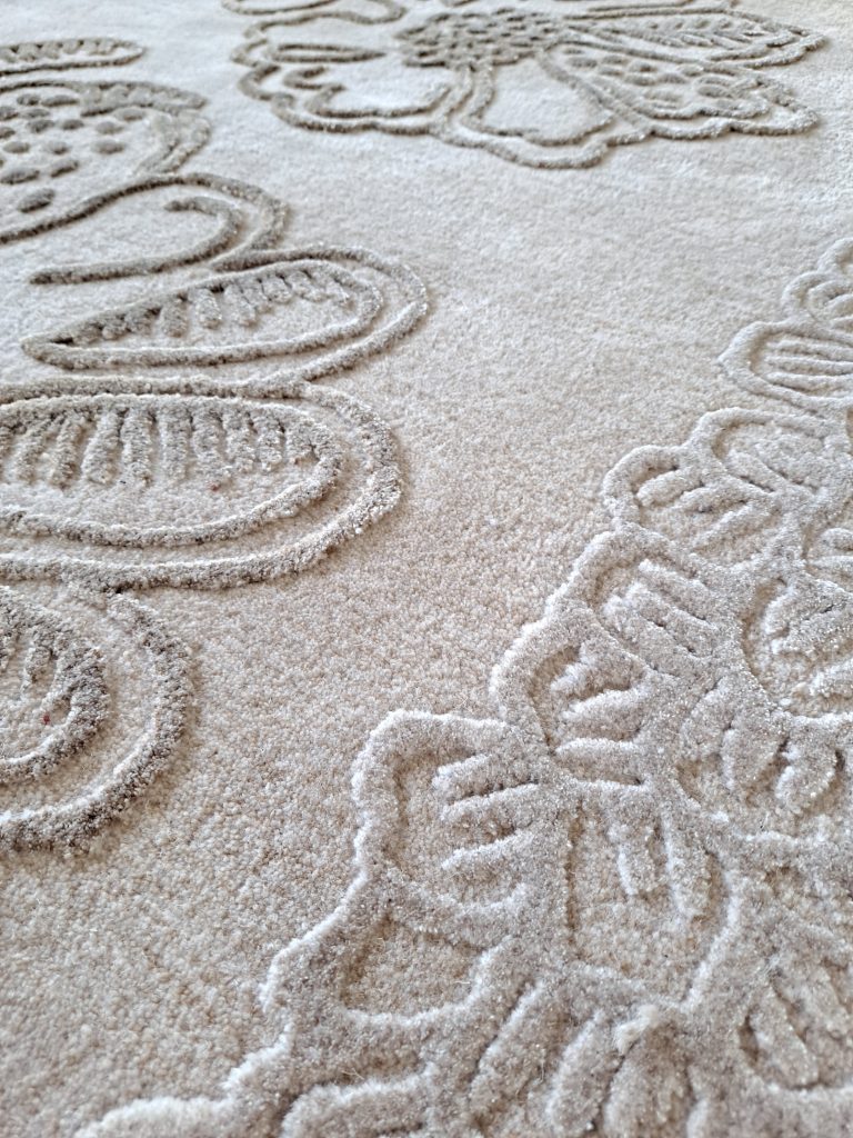 Alarwool - custom woven carpets - 20200810 131217