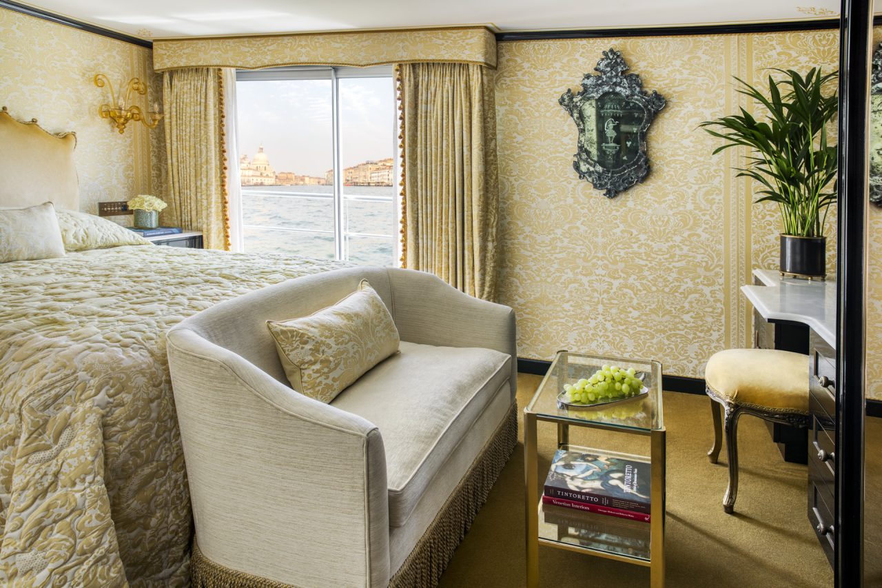 Alarwool - custom woven carpets - ss la venezia uniworld suite room2 1