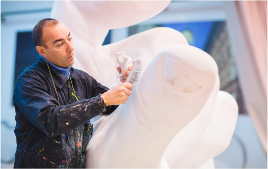 Alarwool - custom woven carpets - lorenzo quinn alarwool 2