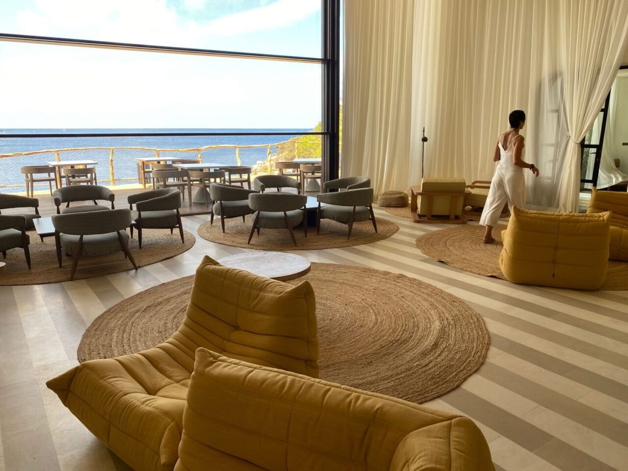 Alarwool - custom woven carpets - six senses ibiza 3262