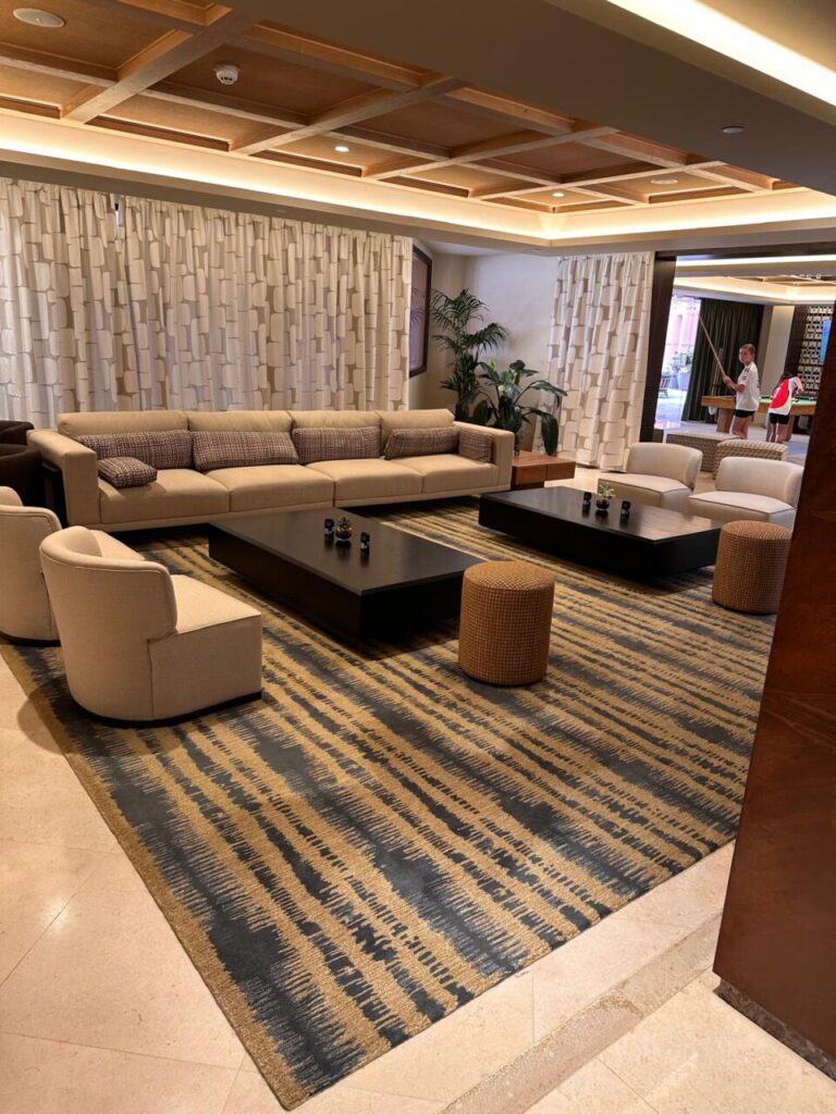 Alarwool - custom woven carpets - tivoli la caleta 06