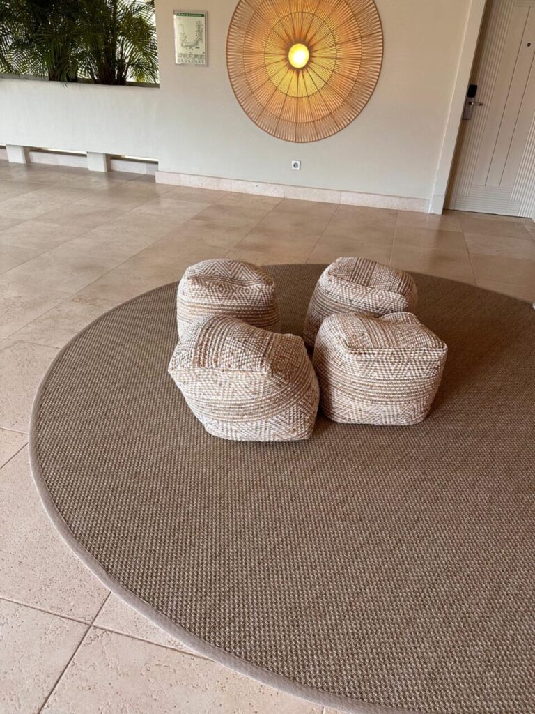 Alarwool - custom woven carpets - tivoli la caleta 07