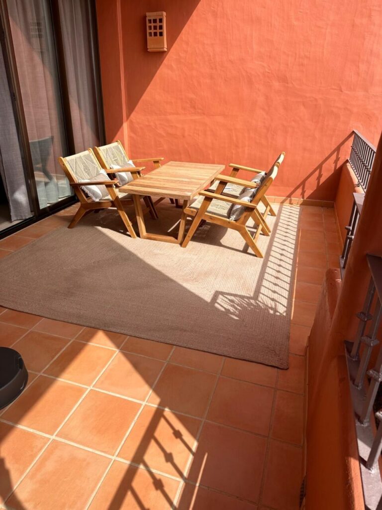 Alarwool - custom woven carpets - tivoli la caleta 08