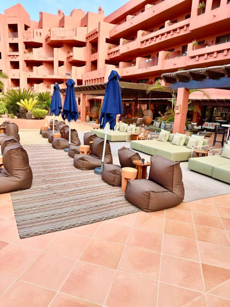 Alarwool - custom woven carpets - tivoli la caleta 20