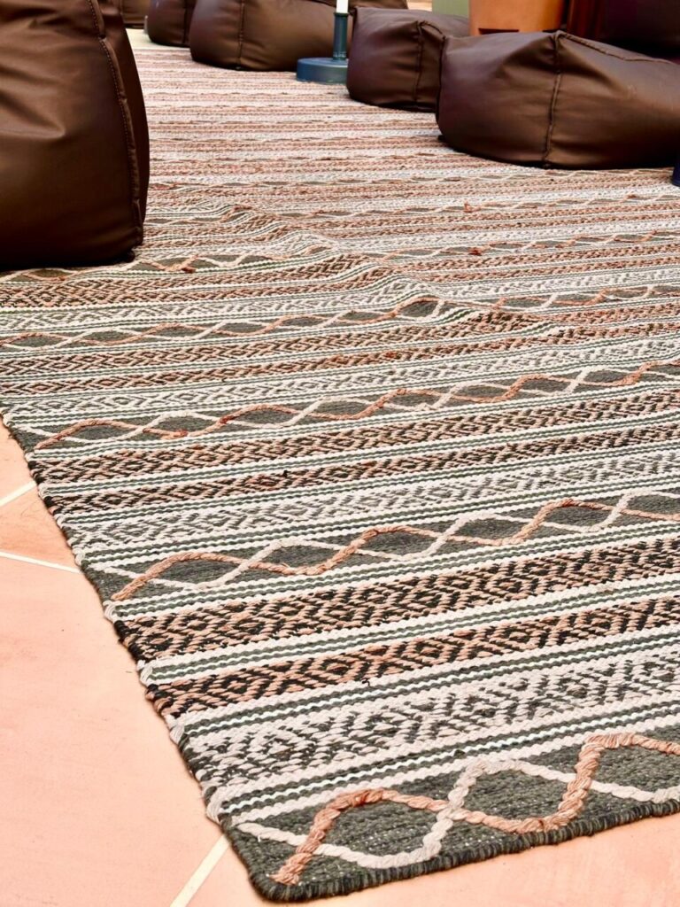 Alarwool - custom woven carpets - tivoli la caleta 21