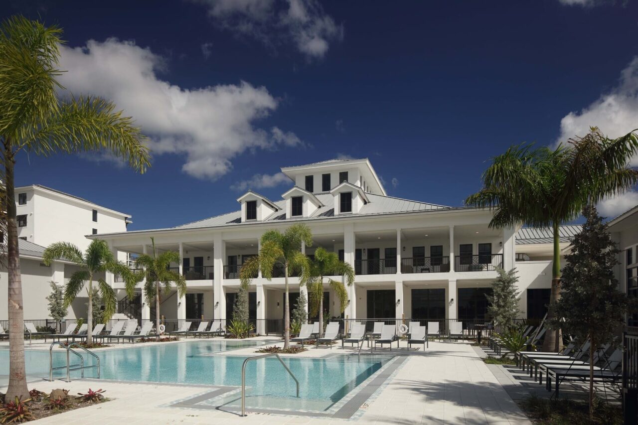 Alarwool - custom woven carpets - wellington bay florida E 4