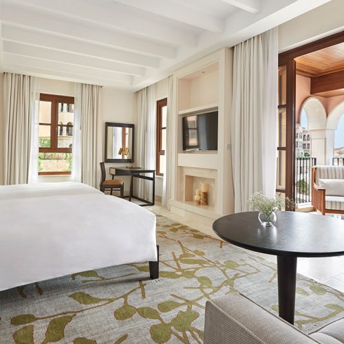 Park-Hyatt-Mallorca-P165-Park-Twin.gallery-2-3-item-panel.jpg